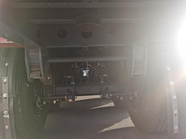 3 Axle Side Tilting Stake Cargo Trailer High Load Bearing Capacity