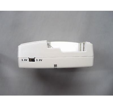 White UltraFire WF-138A LIR123A/16340 / cr123a Li-ion Battery Charger