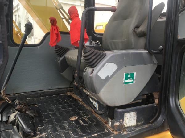 Used Mini Crawler Excavator , Used PC55 PC35 PC60 PC100 PC200 Japan Made Hydraulic Digger Excavator