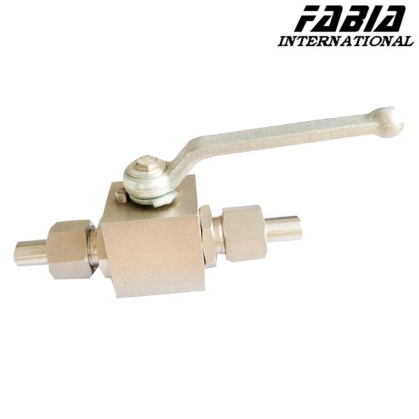 PN16 Высокое давление Ss шаровые клапаны PN16 Ручная жесткая уплотнение