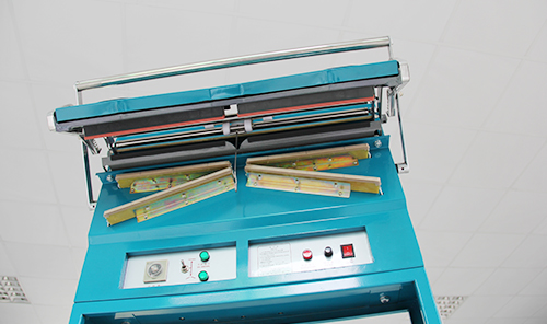 Automatic Garment Packing Machine Laundry Packing Machine for Cloth