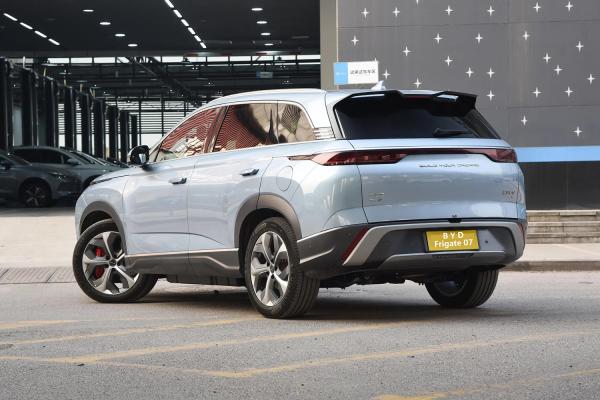 2024 BYD Destroyer 07 Frigate 07 Honor Electric 5 Door 5 Seats SUV Hybrid Electric Vehicle