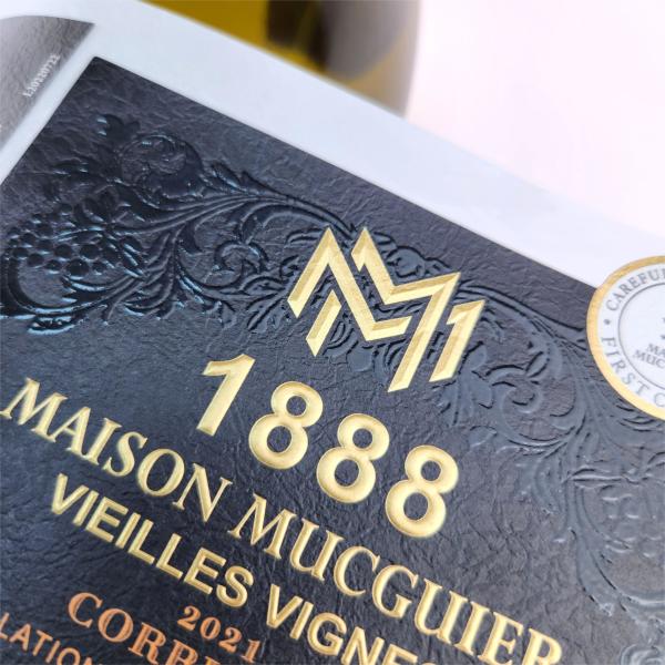 Etiqueta de bebidas de vino tinto de alta gama Adhesivo de lámina de oro Texturas autoadhesivas Envases industriales de vinilo brillante