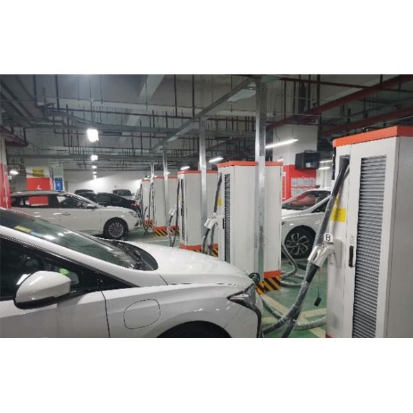 Commercial EV Charging Points IP54 180kW DC EV Fast Charger Station Multiple Protection
