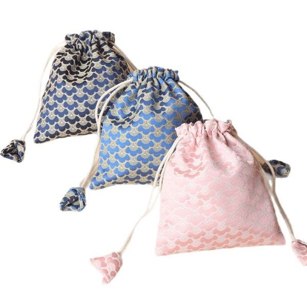 Chinese Style Auspicious Cloud Pattern Drawstring Bag Ancient Style Drawstring Velvet Bag Chinese Jewelry Bag Buddhist Beads Bracelet Collection Storage Bag