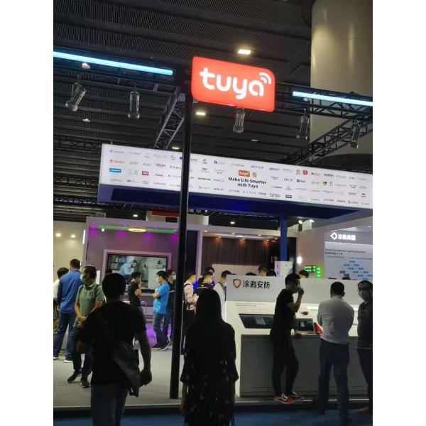 2 выход Tuya умного гнезда штепсельной вилки WIFI Pin Японии удаленный электрический