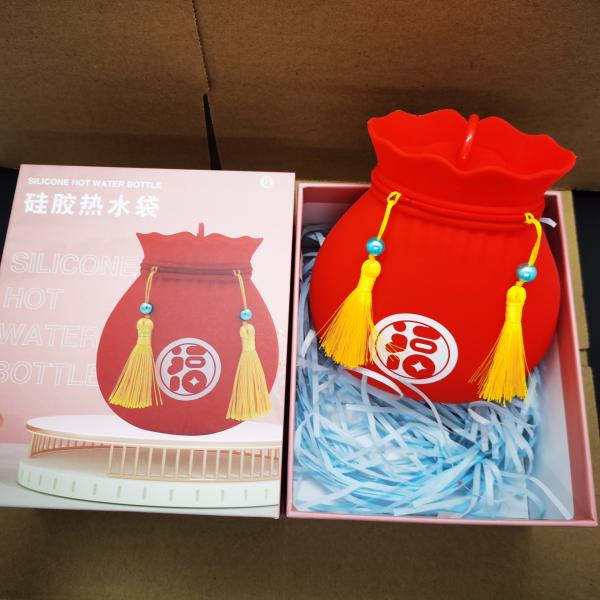 Мини-бутылка с горячей водой с вязанной крышкой Силиконовый мешок с горячей водой для облегчения боли в животе Менструальные спазмы