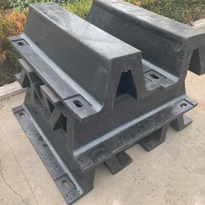 Bolted Installation Super Arch Rubber Fender with 70-85A Hardness