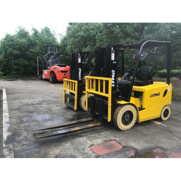 Dual Front Tires 2 Ton Electric Forklift , 6m 3 Stage Mast Forklift Machine