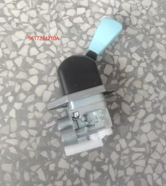 Silver Material Truck Brake Valves Hand Brake Valves 9617234210