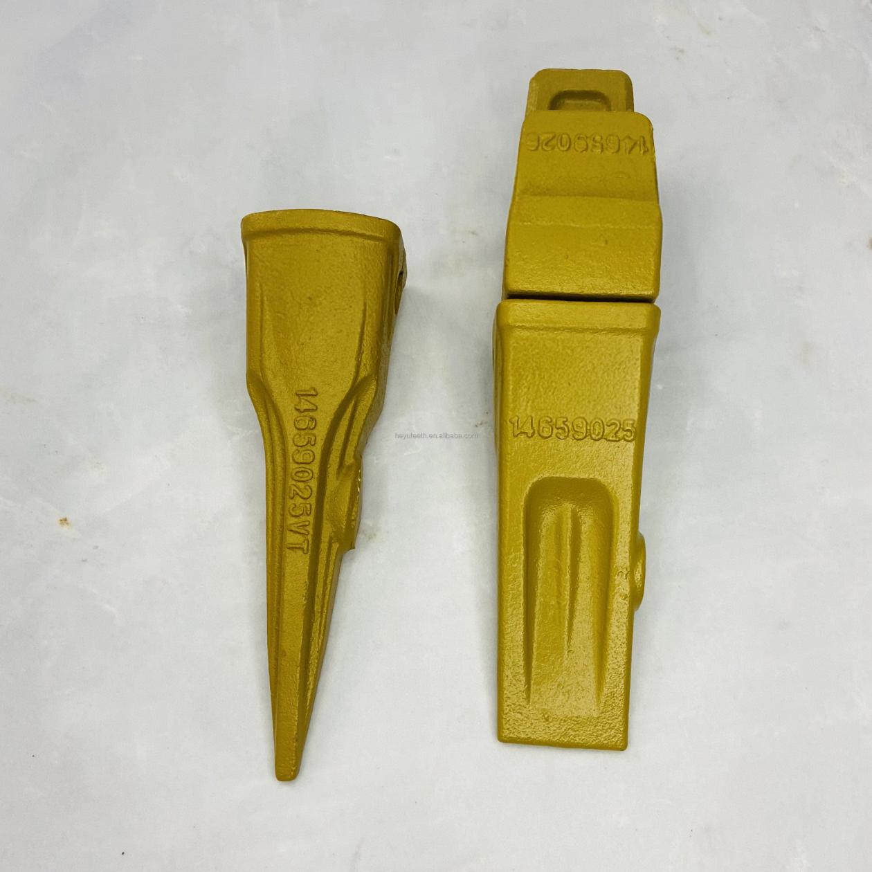 14659025 Mini Digger, Excavator Bucket Tooth For VOLVO 75 80 Bucket Teeth Adapter  14659026