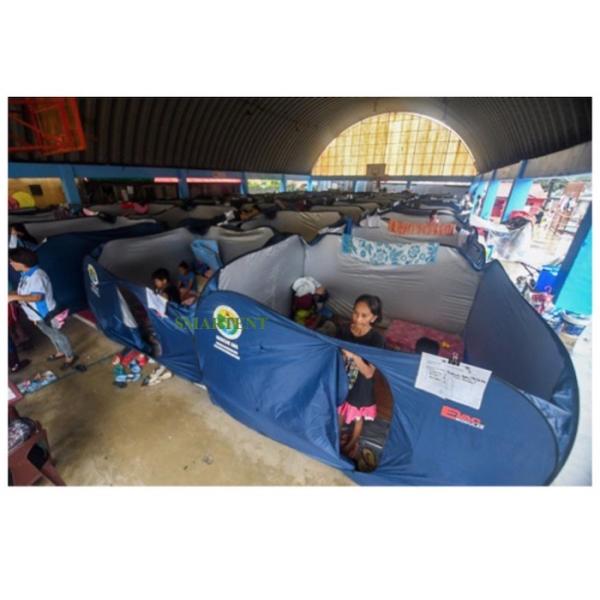 Outdoor Camping Tents 300*300*200CM Quick Open Automatic Silver Coated 190T Polyester Blue Pop Up Relief Tents