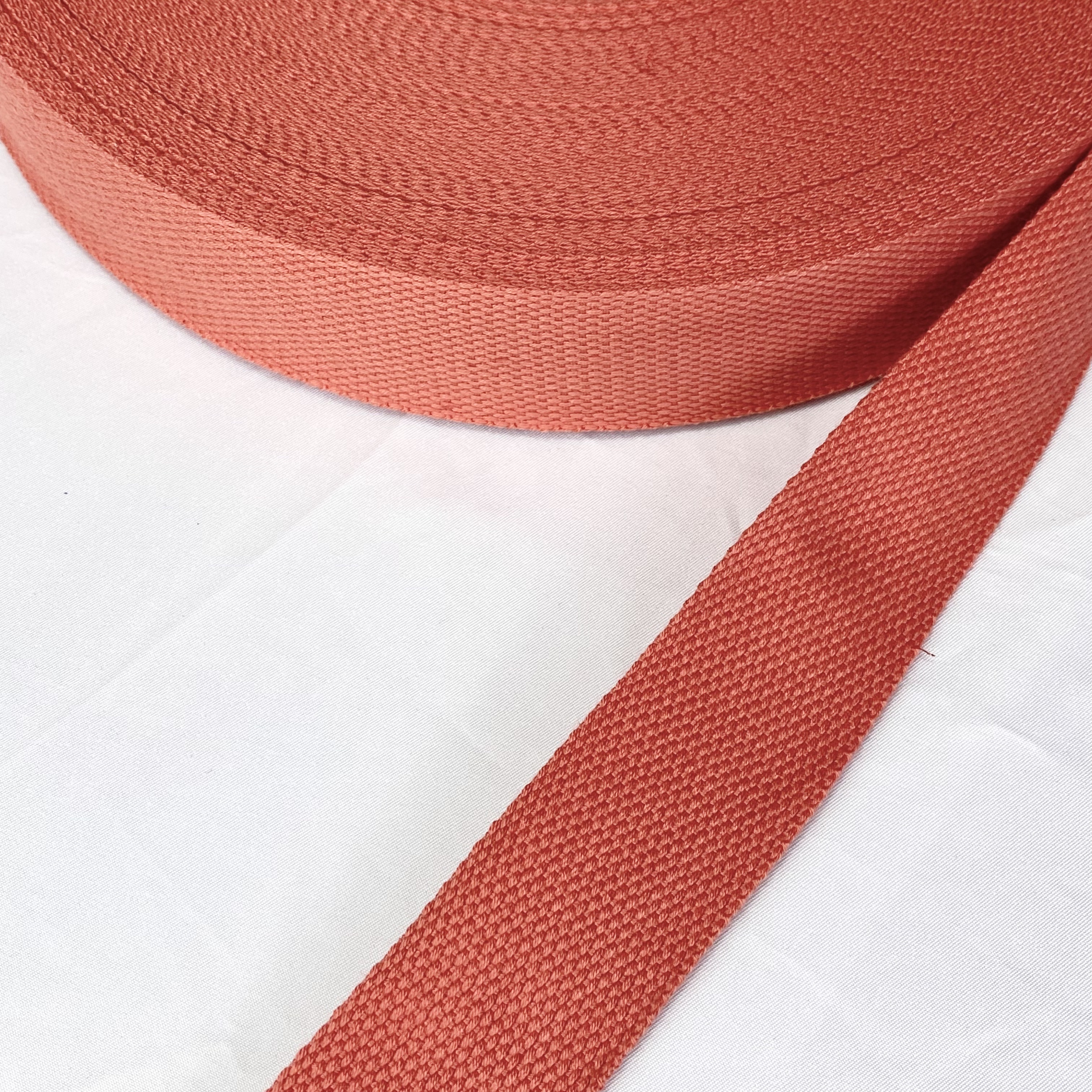 Soft bead Polyester-cotton webbing in a variety of colors Dupont Tote bag strap Textiles