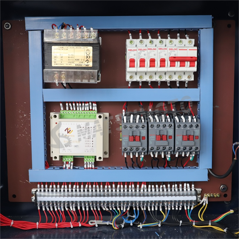 M618 Small Manual Surface Grinding Machine 450x150mm With P4 Precision Bearing