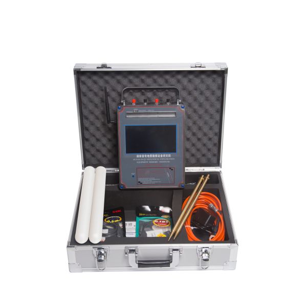 PQWT TC1200 Portable Water Detector with 1500m Depth Automatic Mapping and 7-inch HD Touch Screen Geophysical Survey Equipment