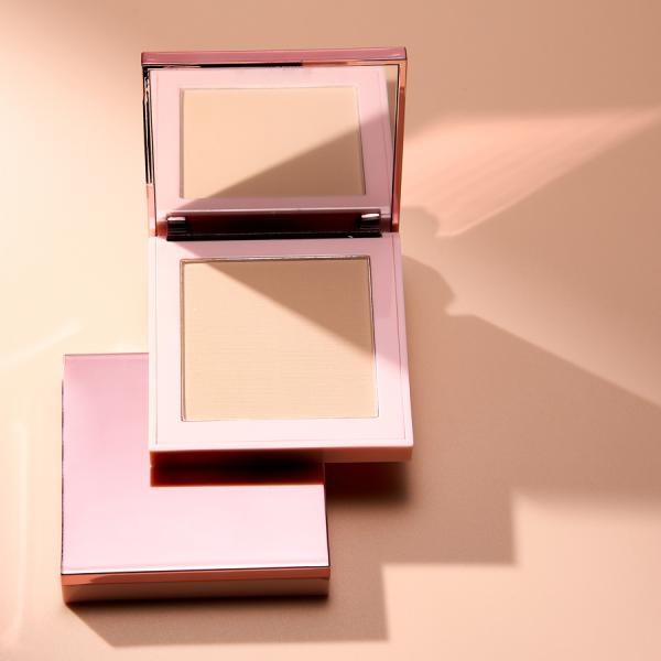 OEM / ODM Wholesale Face Pressed Powder Makeup Private Label Matte Foundation Full Coverage Concealer Powder Foundation Oil-Control Lightweight