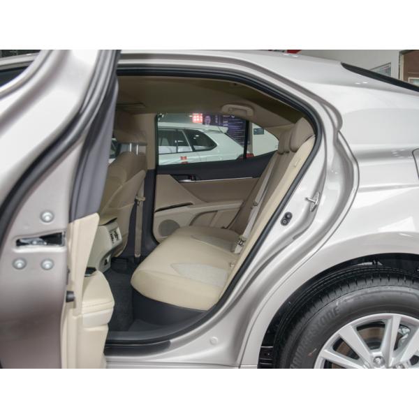 Гибрид Toyota Camry 2022 Dual Engine 2.5HE Elite Plus Version 4 Door 5 Seats 3 Space
