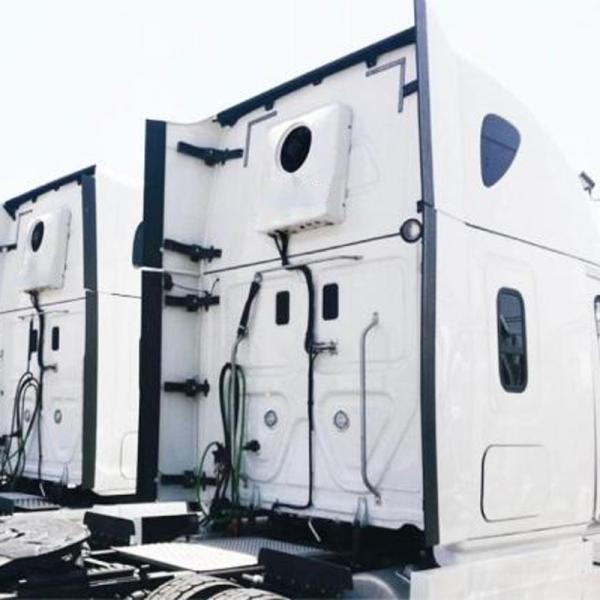 DC12V Truck Parking Air Conditioner with 2500W Refrigerating Capacity Energy-Saving and Lightweight Design