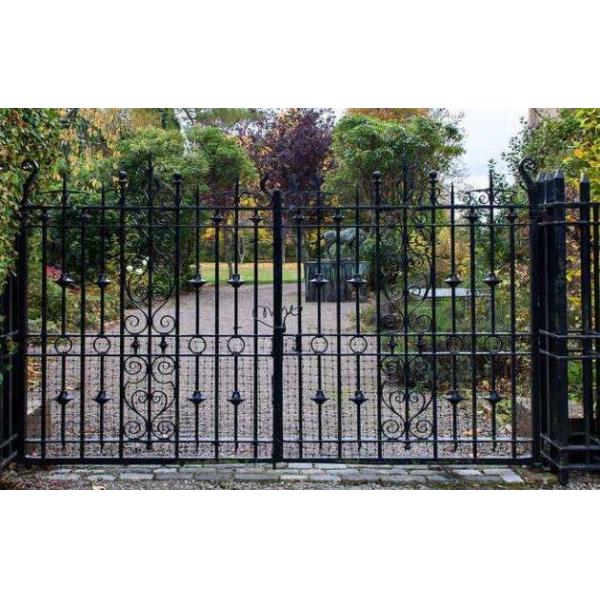 Финиш водоустойчивых нанесенных ворот утюга Morden горячий окунутый гальванизированный поверхностный