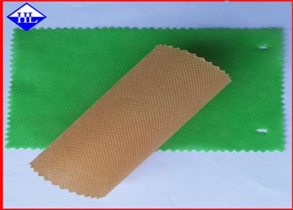 Virgin PP Spunbond Nonwoven Fabric , Non Woven Raw Material Shrink Resistant