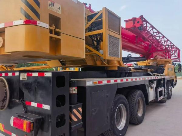 Grue sur camion Sany STC500E5 d'occasion de 50 tonnes 2022 Flèche de 45,5 m