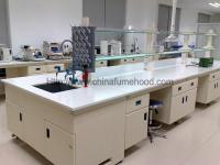 Tabela do instrumento do laboratório com a cremalheira do reagente para a indústria dos cuidados médicos