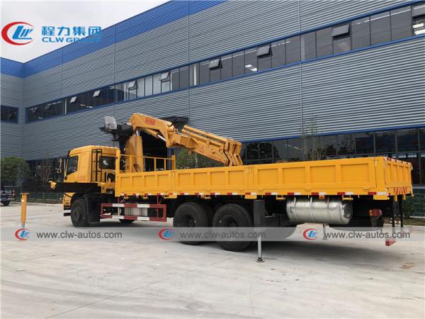 Guindaste telescópico montado caminhão de Dongfeng 6x4 12T