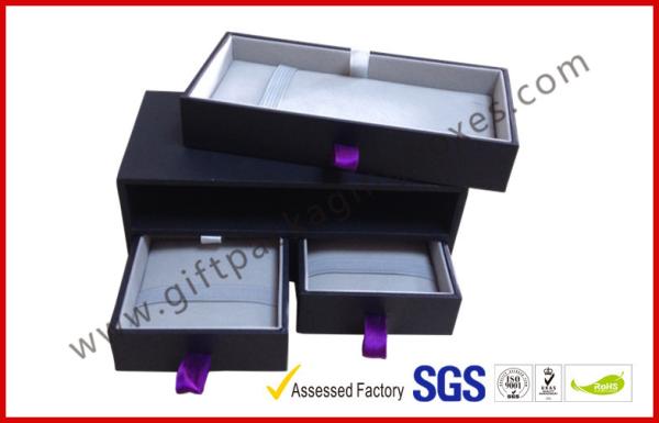 Embossed Stylish Jewelry Apparel Gift Boxes , Rigid Gift Boxes with Lids