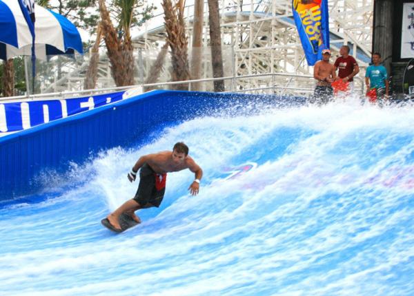 Passeio da água de Flowrider do jogo do Aqua para a corrediça de água surfando Skateboarding da fibra de vidro do esporte