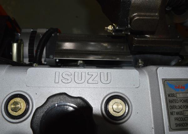 começo diesel 220/380V do motor 4JB1TA de 35KW Genset ISUZU auto 8 horas de carregamento