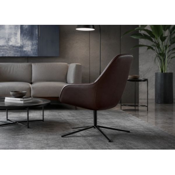 Top Grain Commercial Lounge Chair Brown Leather Swivel Chair 4 Star Base For Bedroom