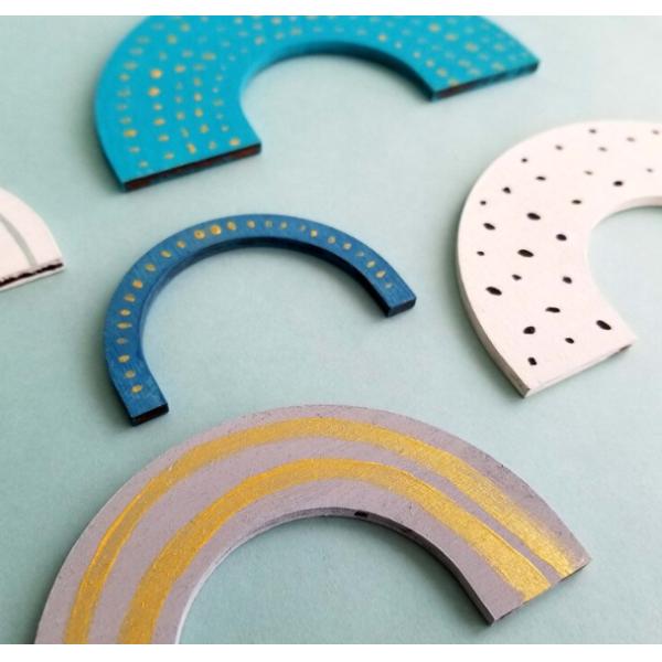 Kit de pintura de arco iris de madera bricolaje niño artesanía decoración del arco iris de madera cortada por láser