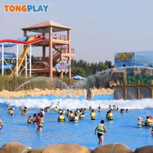 Piscine à vagues pouvant accueillir plusieurs personnes