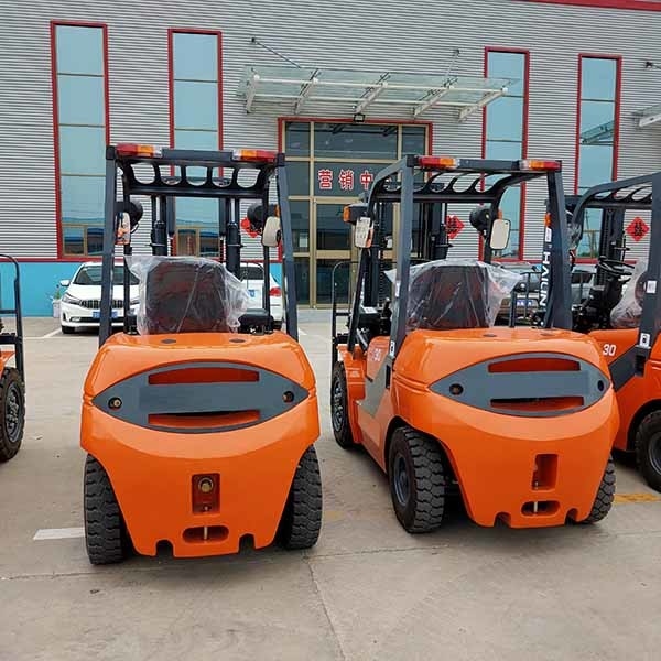 Duplex 4m Diesel Powered Forklift ISUZU C240 Small Warehouse Forklift 3000kgs
