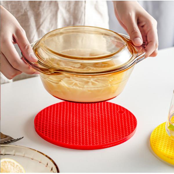 Silicone Drink Coaster Non-slip Pot Holder Table Placemat for Kitchen Accessories