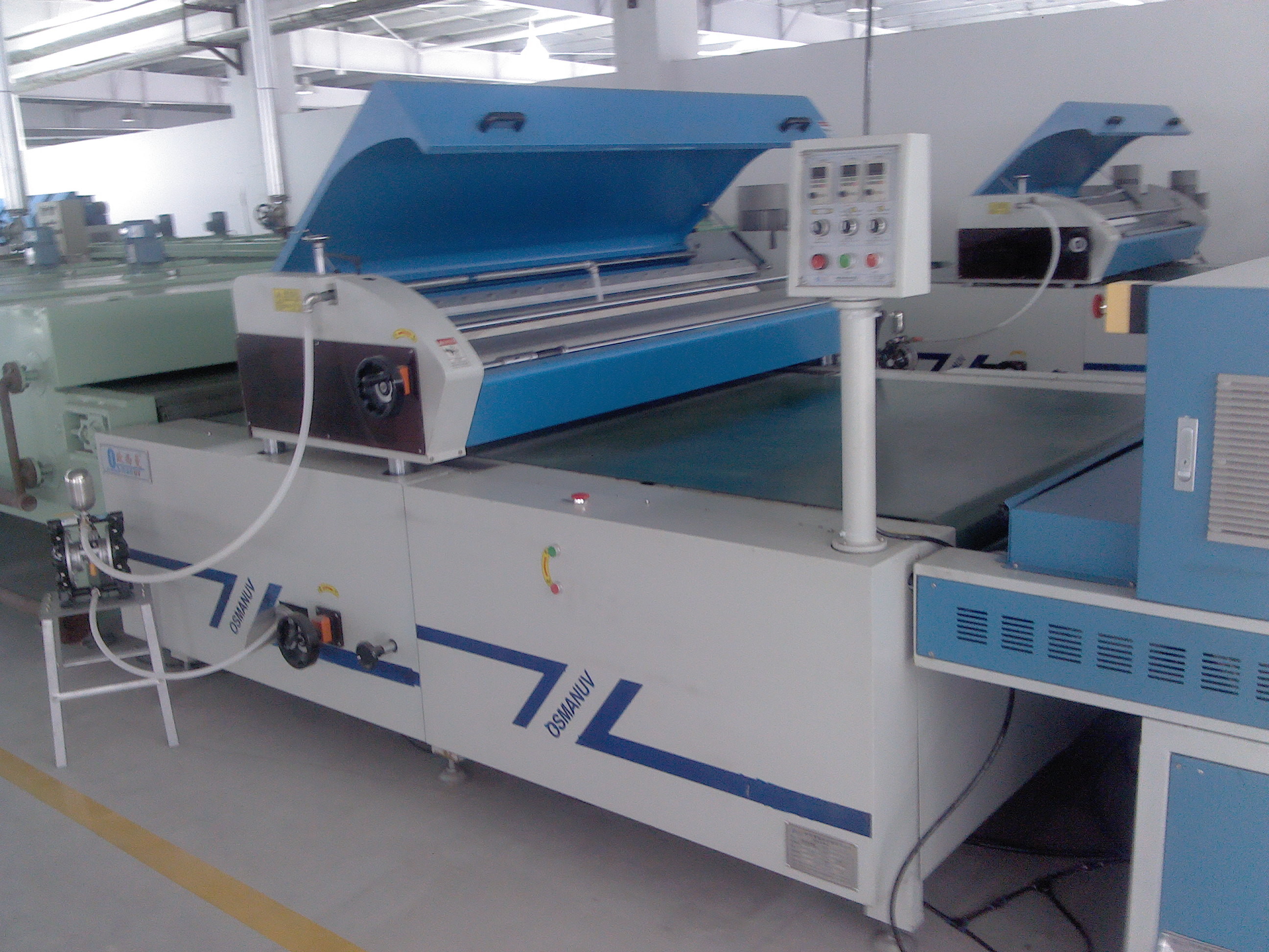 машина для производства бумажных ламинатов 380V 50HZ пола PVC ширины 1320mm