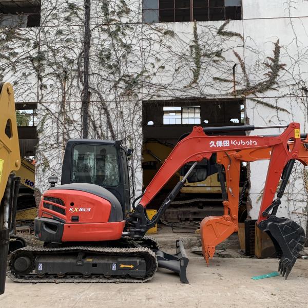 90% Япония Использованный мини-экскаватор Kubota KX 163 с низким расходом топлива