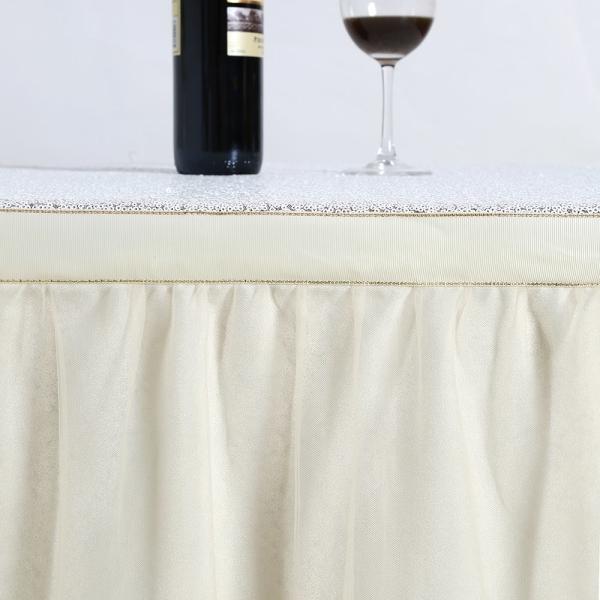 Romantic Ivory Disposable Plastic Table Skirts Extra Fluffy For Wedding Ceremony