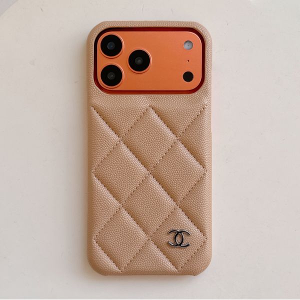 Coque simple motif litchi rouge-brun + argent modèle cc 13-17pm