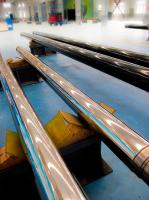Revestimento térmico por pulverização de alta dureza para a indústria de fabricação de barras e papel
