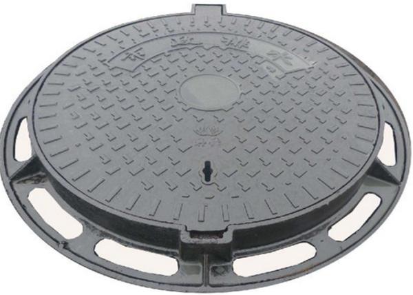 550 Mm Sewer Manhole Cover Circular Lockable Anti Impact For Sidewalk / Highway