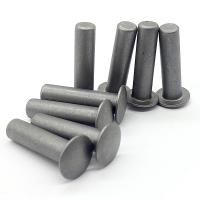 Pièces à tête froide non standard