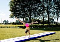 Púrpura de salto de la estera de la seguridad de la protección de aire de la pista del piso inflable hermético de la gimnasia