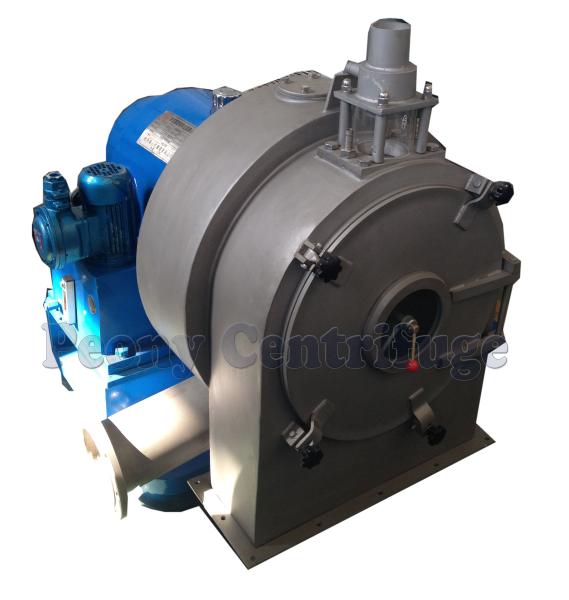 PWC Pusher Centrifuge / Spiral Discharging Filtrating Equipment For Suspension Liquid