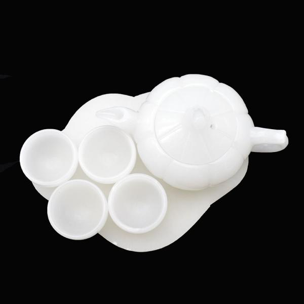 Polished White Jade Tea Top Carving Craft in Chinese Style for High Class Home Decor