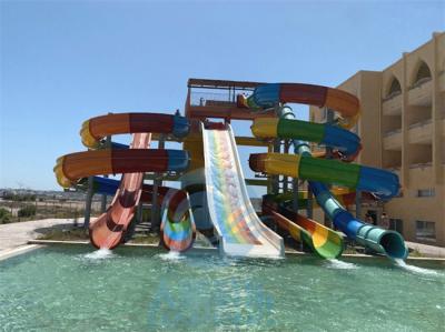 A combinação da corrediça de Aqua Park Fiber Glass Water do hotel personalizou