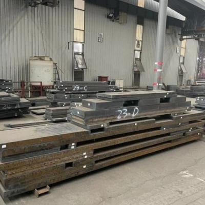 Service de soudage sur mesure de plaques d'acier au carbone pour soudage d'assemblage de gros équipements