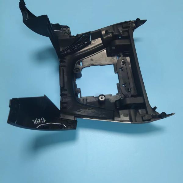Precision Automotive Plastic Injection Molding Solutions Lead Time 15-45 Working Days