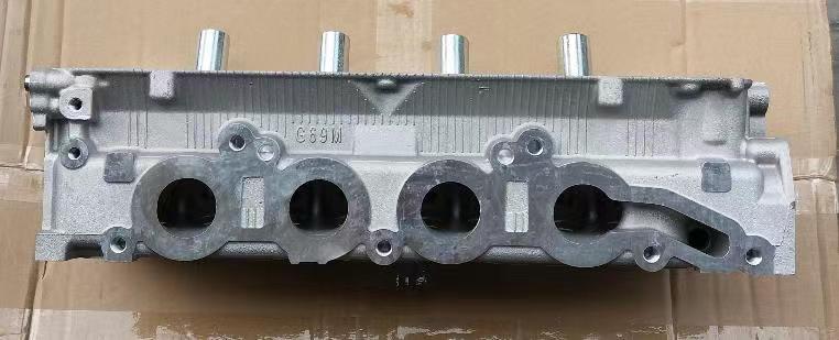 Stable Aluminium Cylinder Head MN163381 MN155099 Mitsubishi 4G69 Cylinder Head