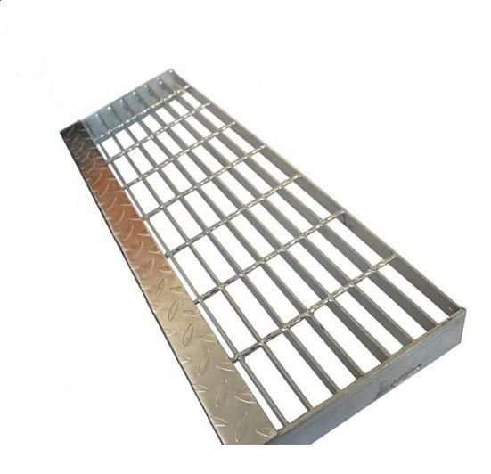 ISO9001 Hot Dipped Galvanized Catwalk Steel Stair Treads Grating